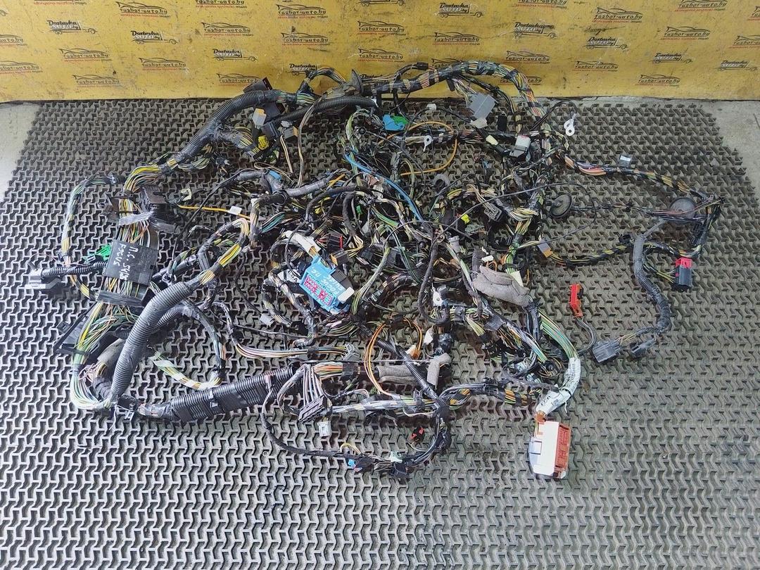 Проводка салона X8K98J Ford Focus - Фото 7