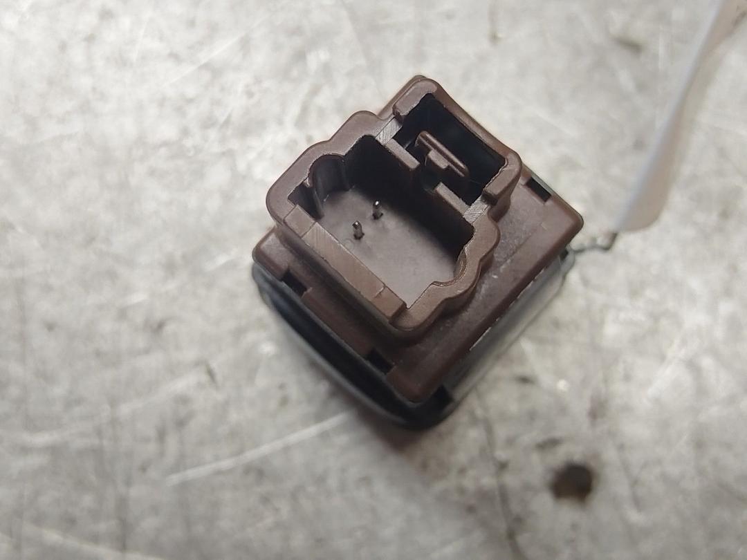 Кнопка (выключатель) RO2TM3 Citroen C4 купить с доставкой