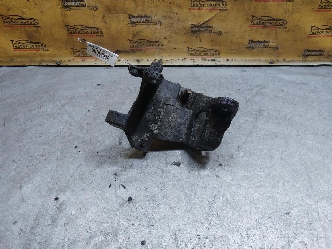 Кронштейн КПП DOWXRT Renault Laguna купить в магазине запчастей бу