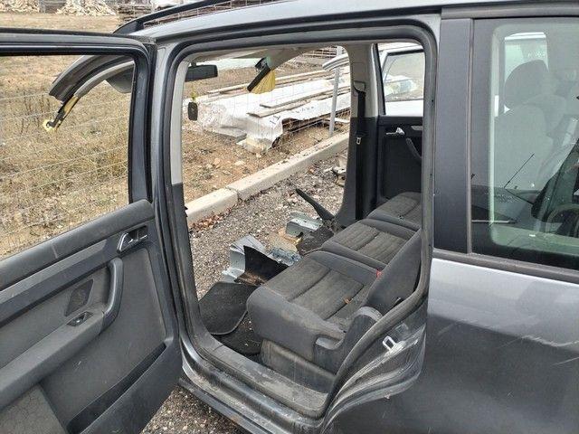 Уплотнитель FGSA7N Volkswagen Touran - Фото 2