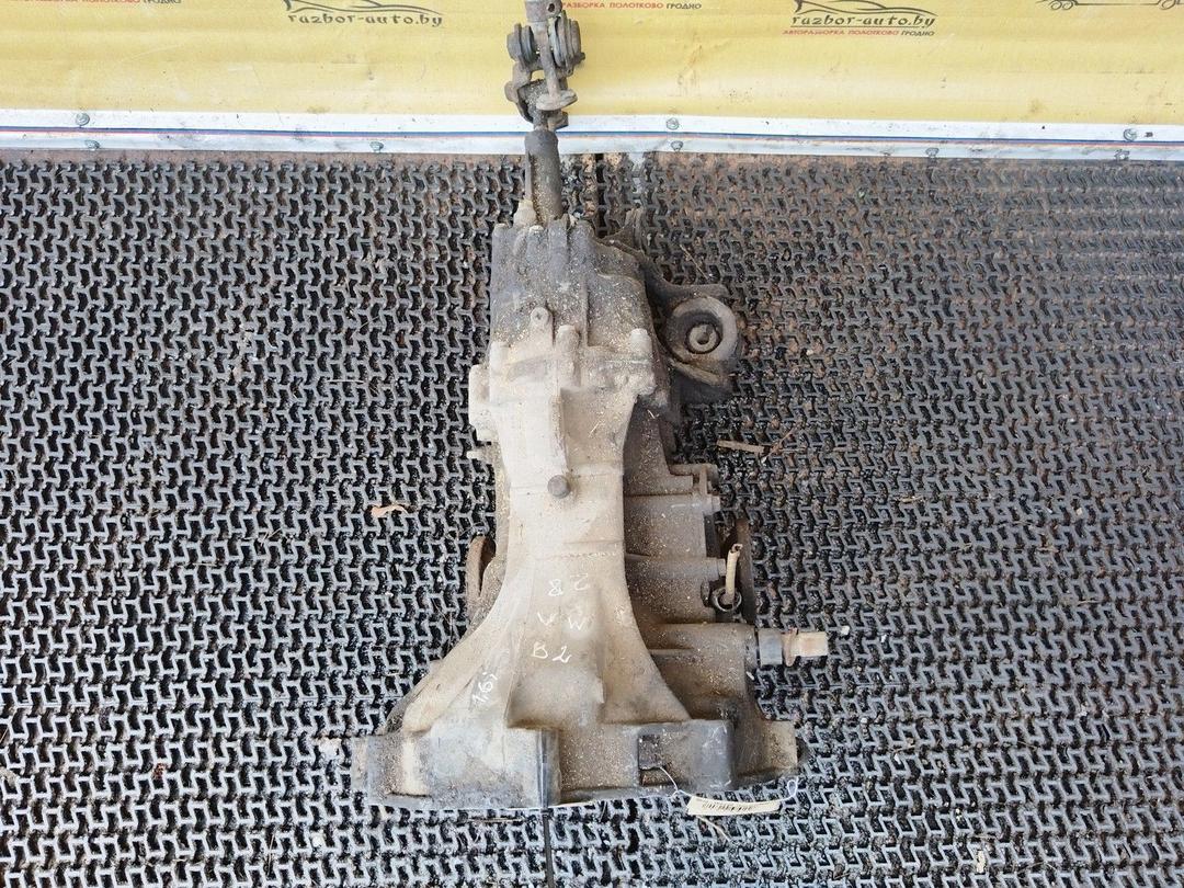 КПП механическая (МКПП) 4-ступенчатая RNGAIG Volkswagen Passat купить с доставкой