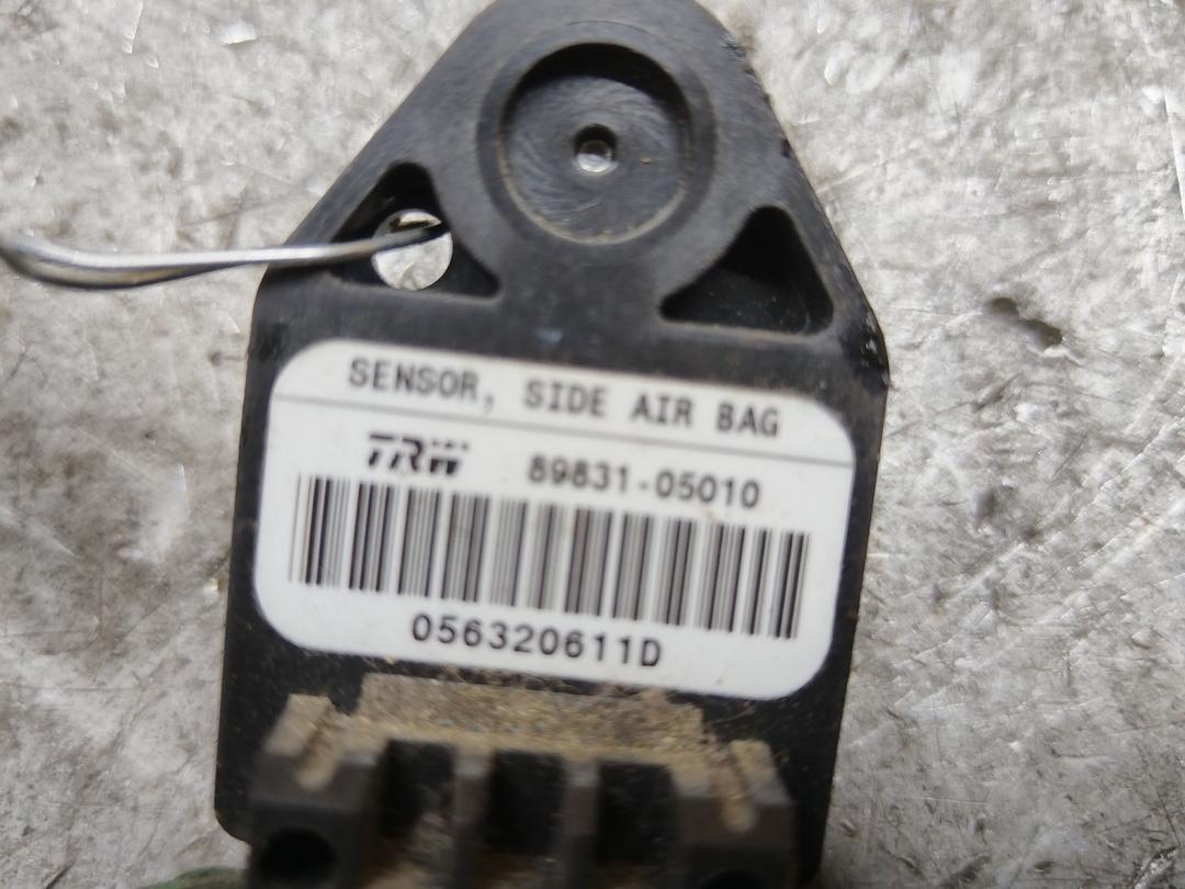 Датчик удара W8W62Q Toyota Corolla - Фото 2
