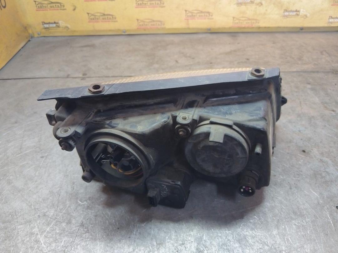 Фара левая EW4P62 Volkswagen Passat купить