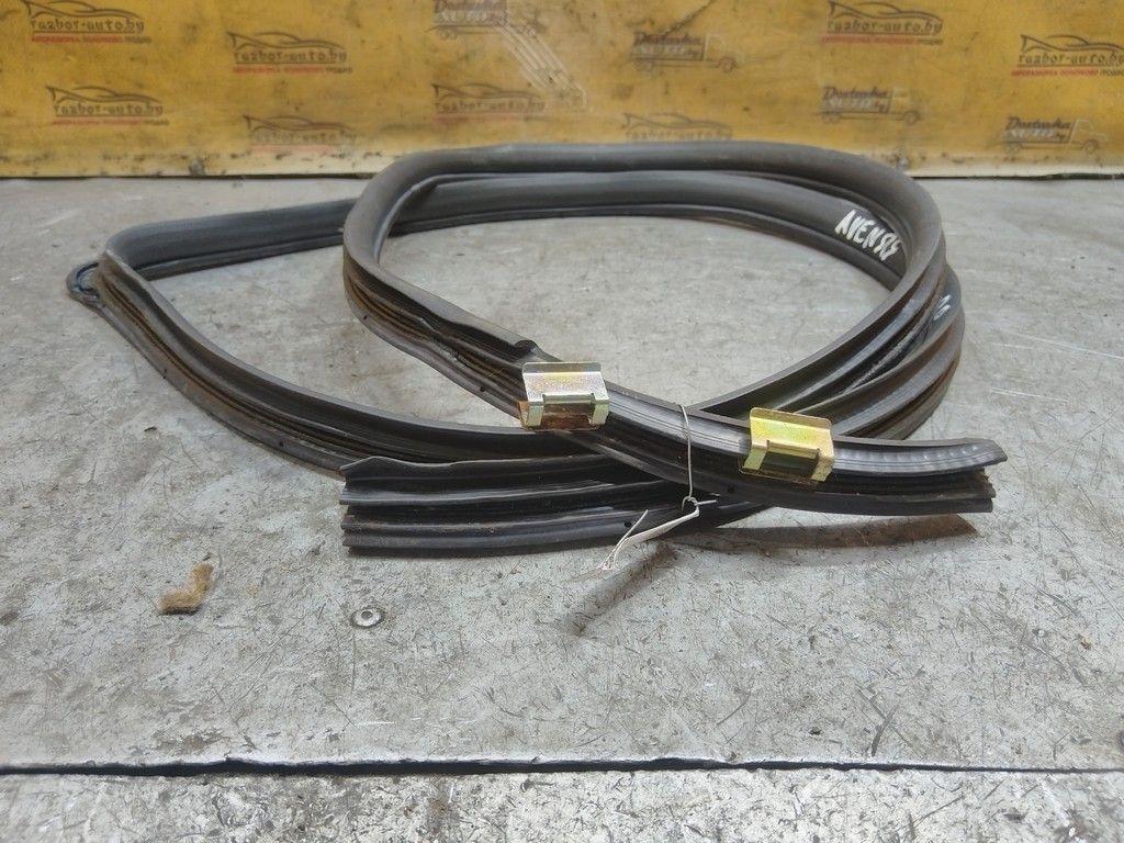 Уплотнитель двери передней правой W1BBQK Toyota Avensis - Фото 5