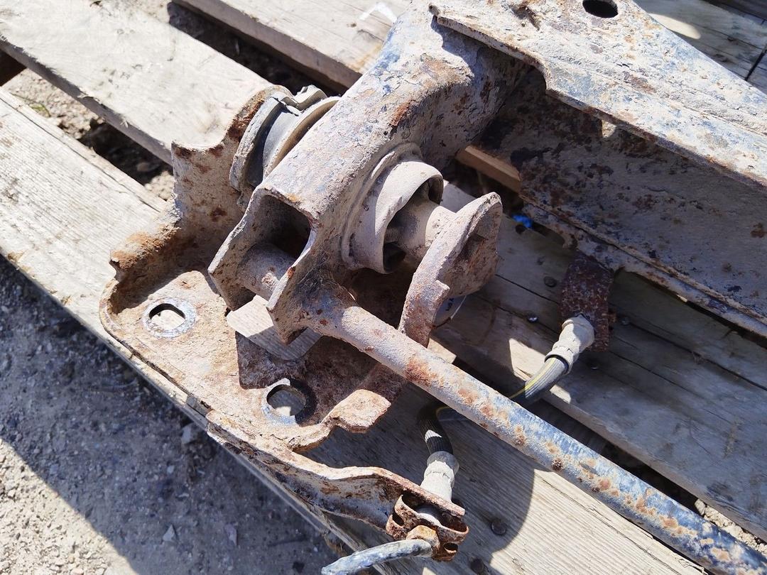 Балка подвески задняя 8LKP9U Audi A4 undefined