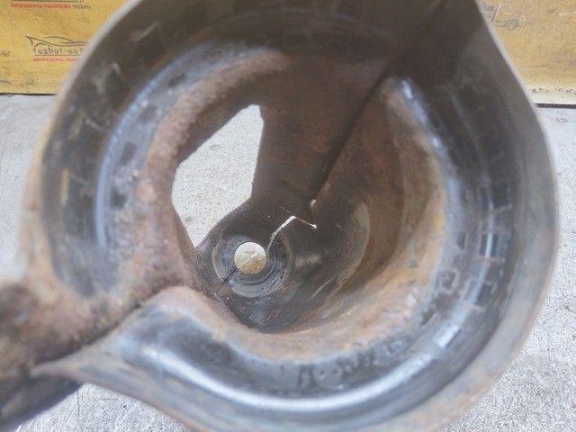 Опора амортизатора верхняя (чашка) UJ3A99 Saab 9-5 купить на авторазборке