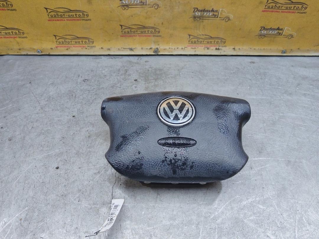 Подушка безопасности водителя QZG8V4 Volkswagen Golf - Фото 5