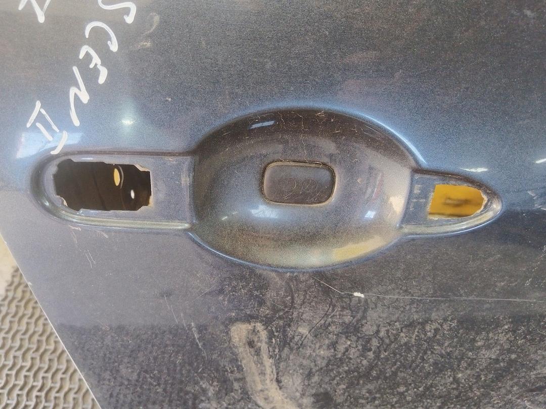 Дверь передняя правая WSJH27 Renault Scenic купить