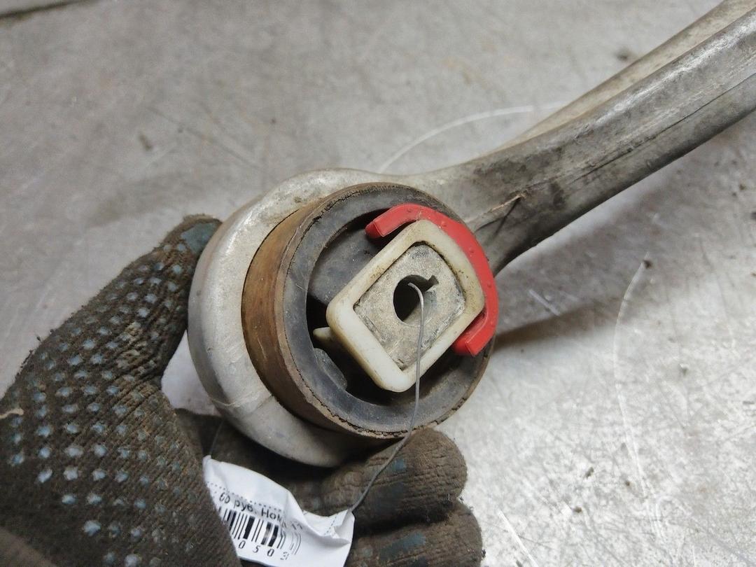 Рычаг передний левый 00EFB1 Audi A8 купить в магазине запчастей бу