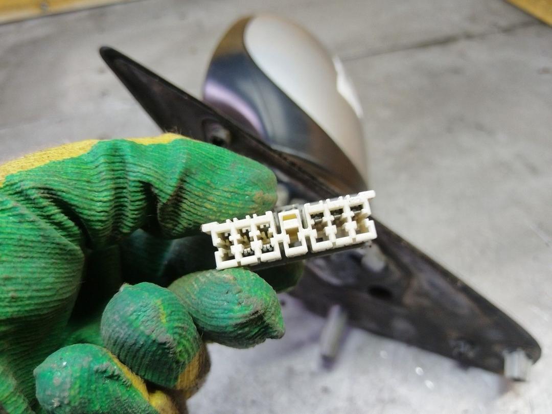 Зеркало наружное левое C2CBN5 Peugeot 406 купить в магазине запчастей бу