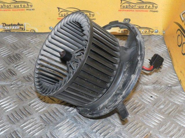 Моторчик печки A81N2Q Volkswagen Touran купить на авторазборке