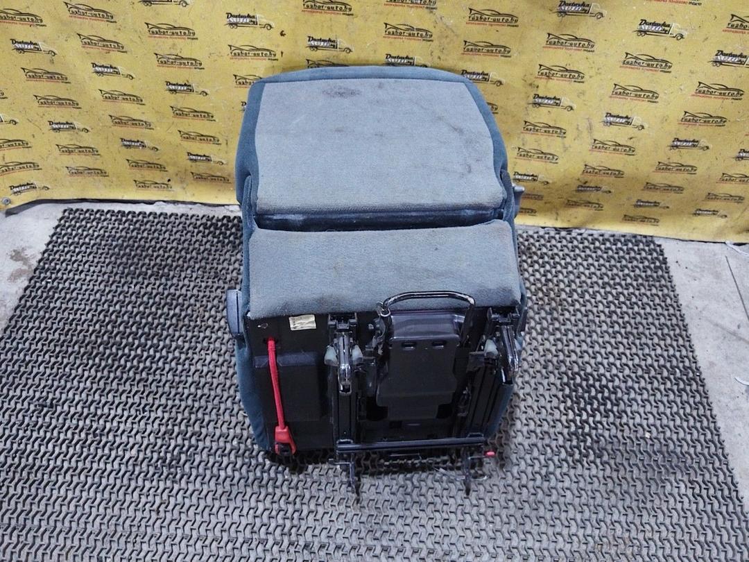 Сиденье заднее PBQO9Z Renault Scenic купить с доставкой. Огромный выбор салонов. У нас есть практически все.