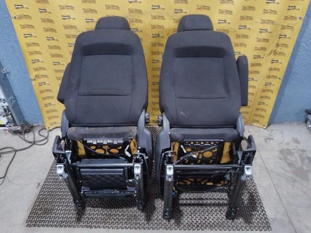 Сиденье переднее 41O40A Ford Galaxy купить с доставкой. Огромный выбор салонов. У нас есть практически все.