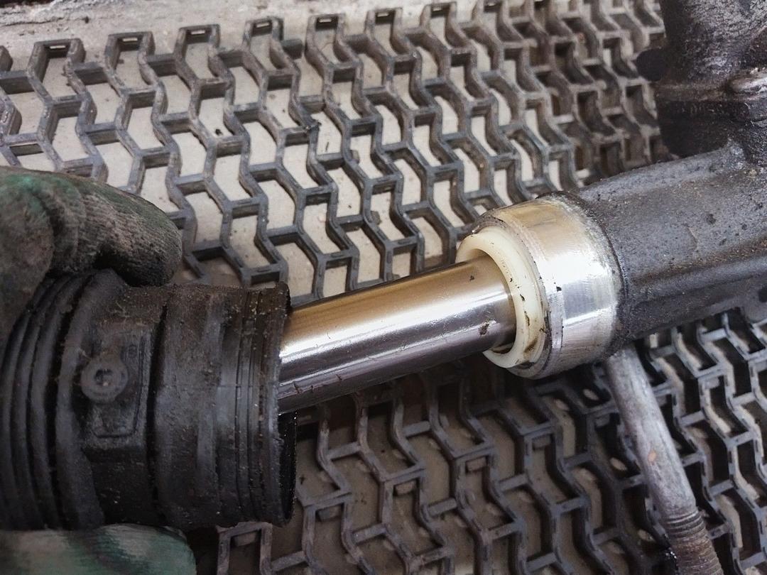 Рулевая рейка FO255S Peugeot 407 купить в магазине запчастей бу