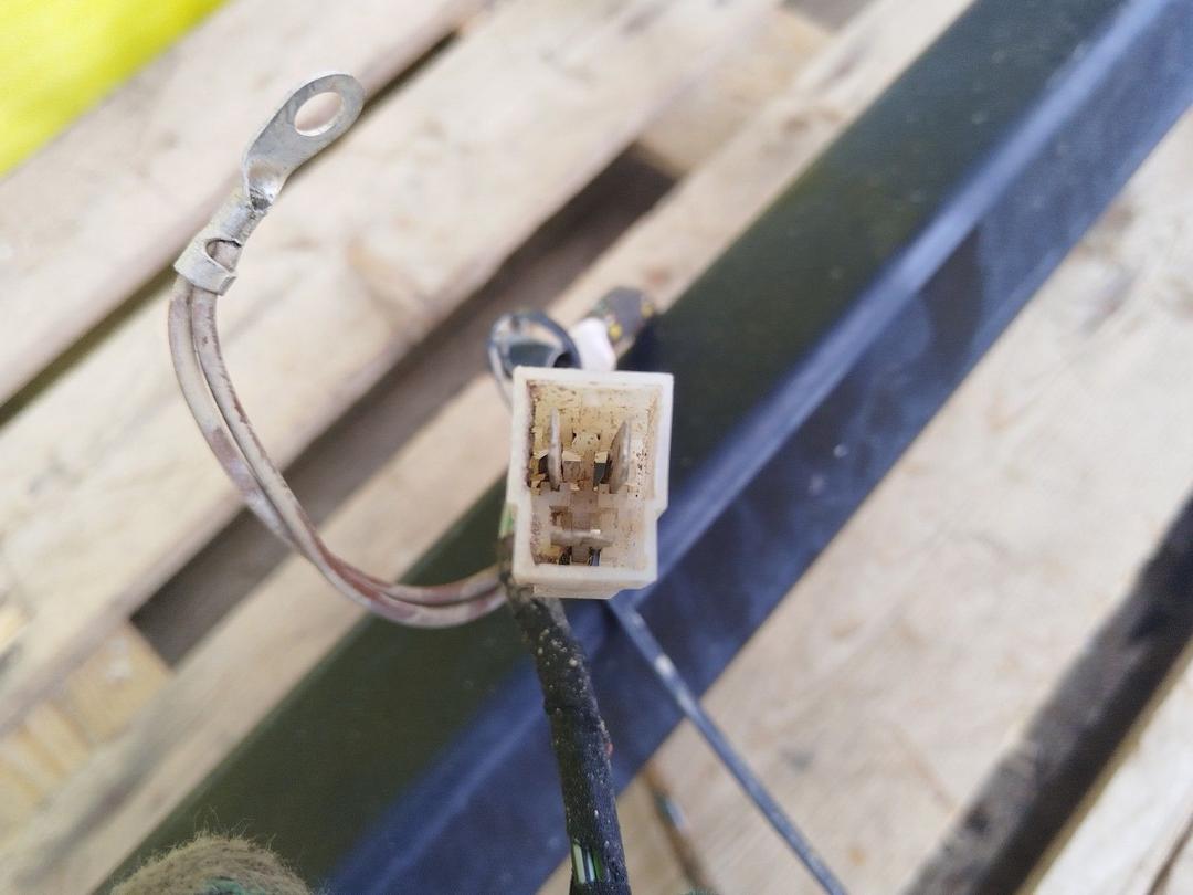 Прицепное устройство (фаркоп) K7YQRV Volkswagen Passat купить с доставкой