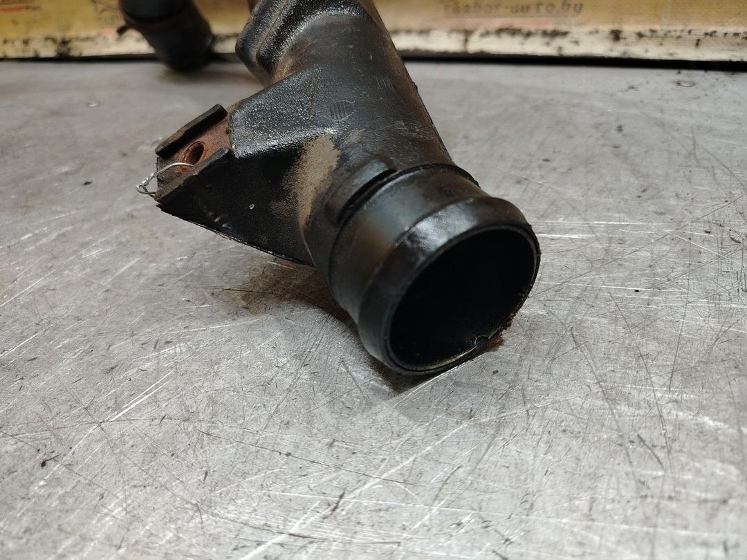 Патрубок интеркулера VF5441 Volkswagen Passat - Фото 4