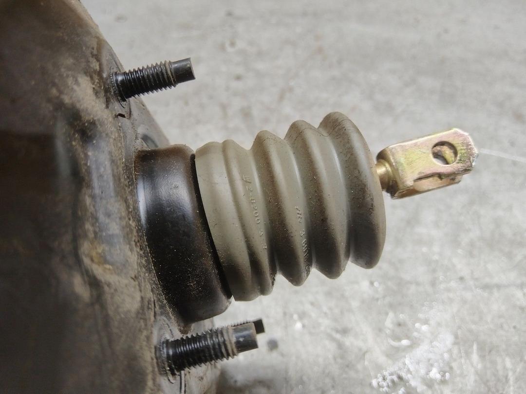 Вакуумный усилитель тормозов QKT1G1 Peugeot 405 - Фото 5