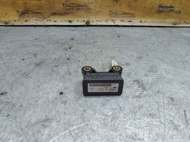 Датчик ускорения YNP3KU Ford C-Max