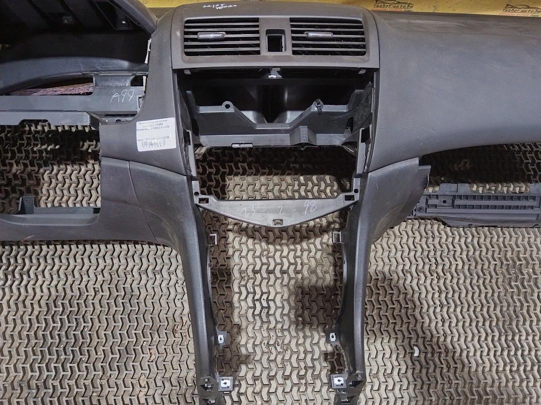 Панель передняя салона (торпедо) 1152RZ Honda Accord купить с доставкой