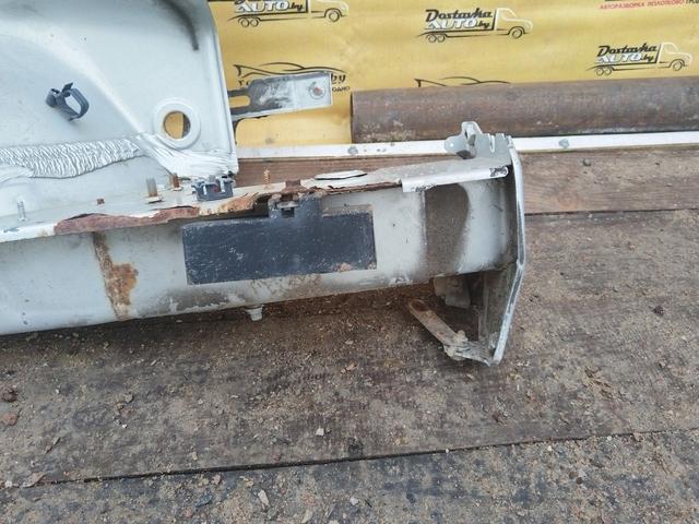 Лонжерон левый 60U181 Volkswagen Bora купить в магазине запчастей бу
