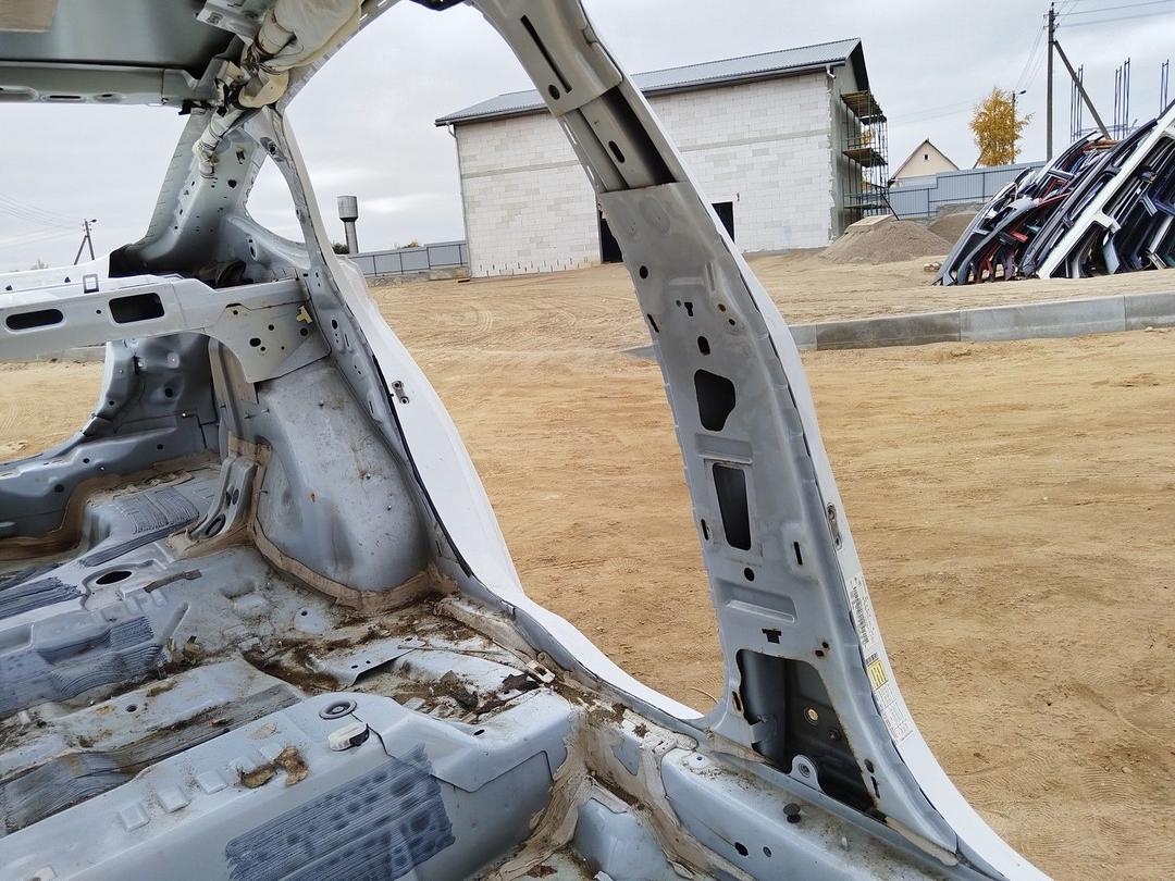 Стойка кузовная центральная левая DK7E4G Ford Fusion купить с доставкой