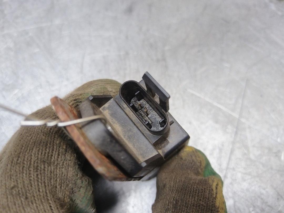 Датчик удара 6IMNB9 Renault Scenic - Фото 3