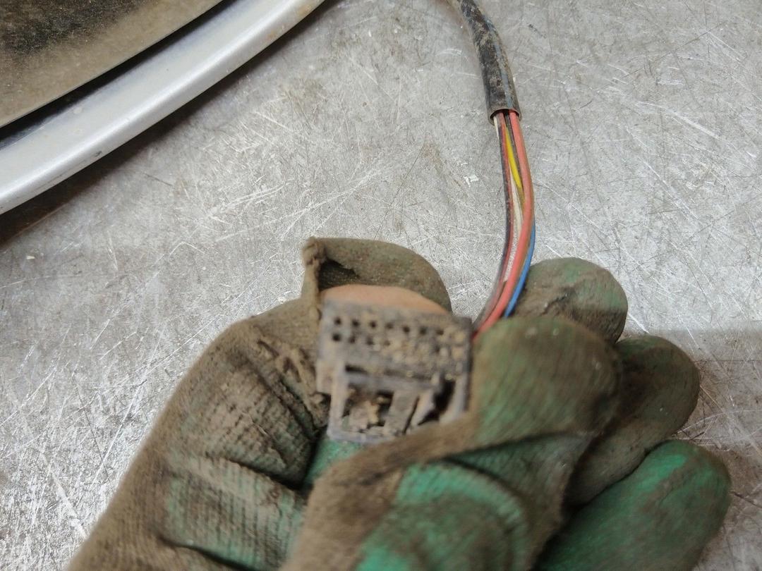 Зеркало наружное правое 60ZMNP Volkswagen Passat купить