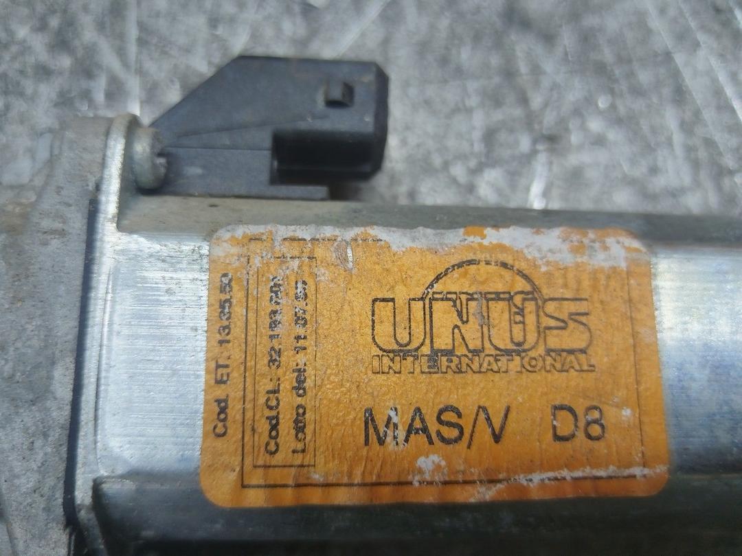 Стеклоподъемник электрический передний правый I847DY Peugeot 406 купить на авторазборке