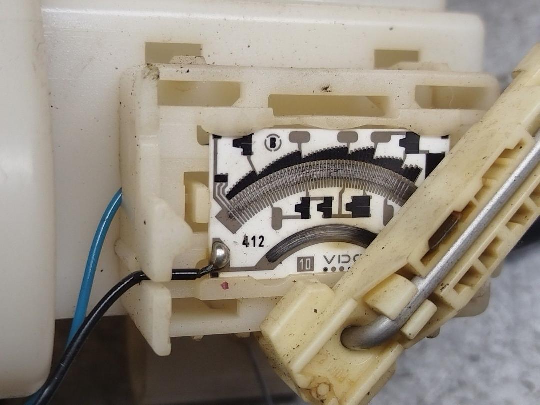 Датчик уровня топлива FCZ5WQ Volkswagen Passat купить с доставкой