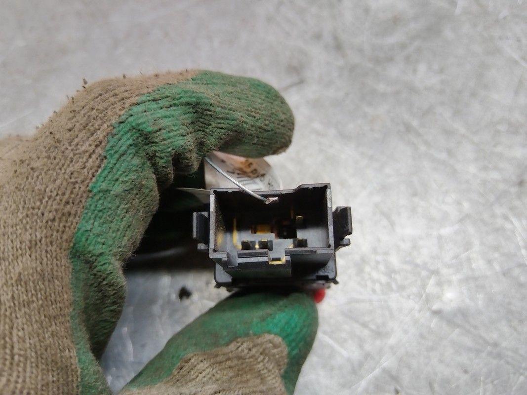 Кнопка аварийной сигнализации 5CR1VZ Skoda Fabia - Фото 2