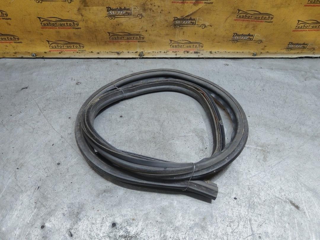 Уплотнитель капота 8I8QM2 Peugeot 206 купить с доставкой