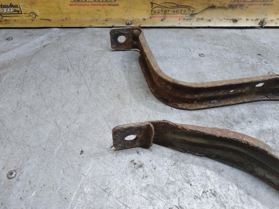 Крепление топливного бака 853KZE Ford Galaxy купить в магазине запчастей бу