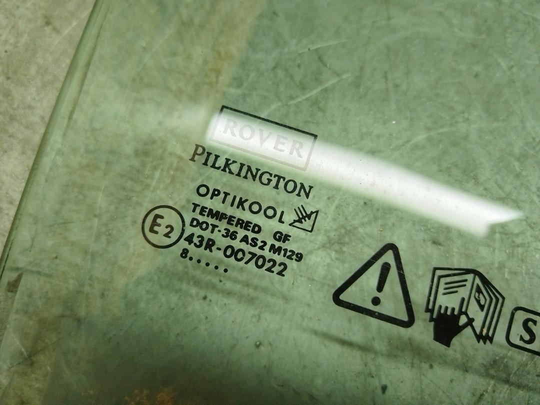 Стекло двери передней правой DPCL3N Rover 200 купить