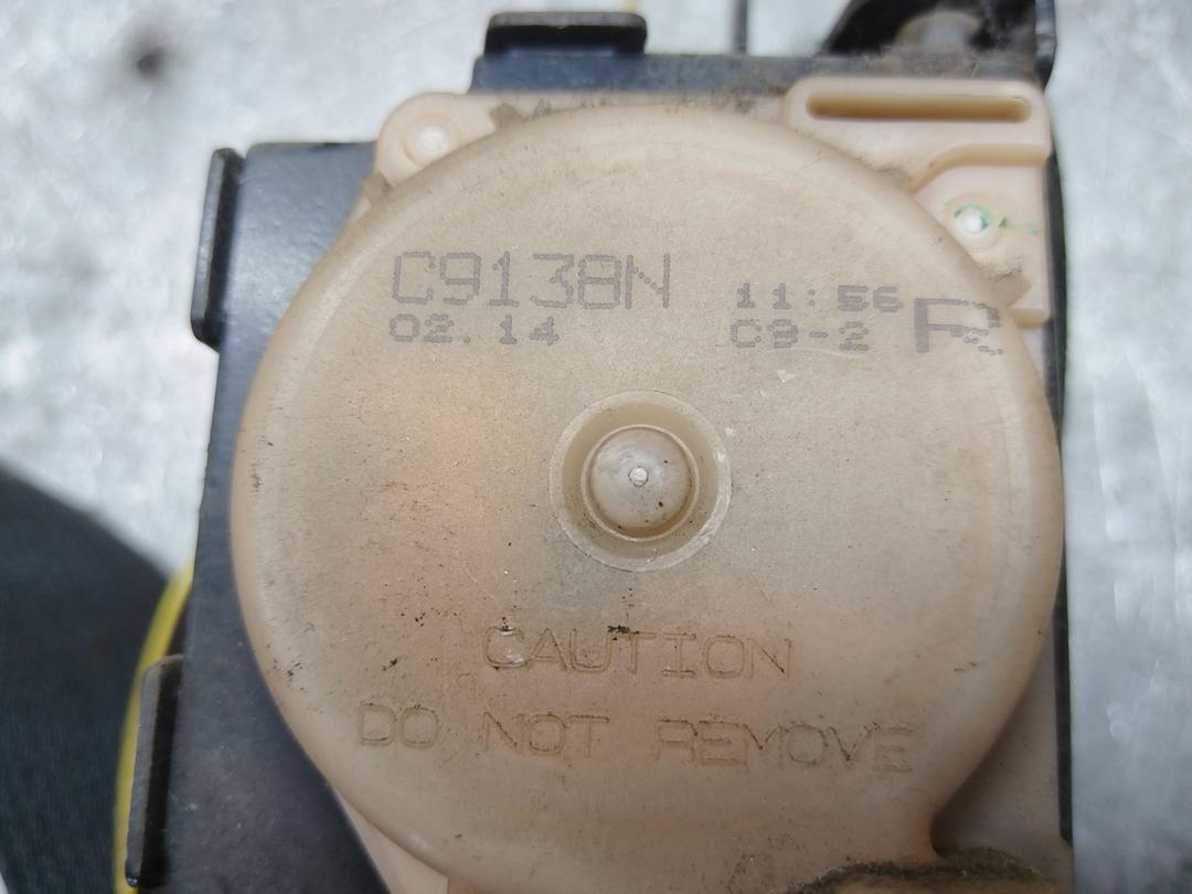 Ремень безопасности передний правый S62USH Toyota Avensis купить на авторазборке