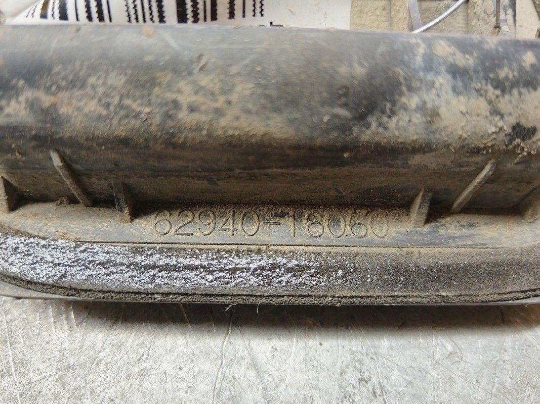 Решетка вентиляции кузова IGJ7LJ Toyota Corolla Verso - Фото 3