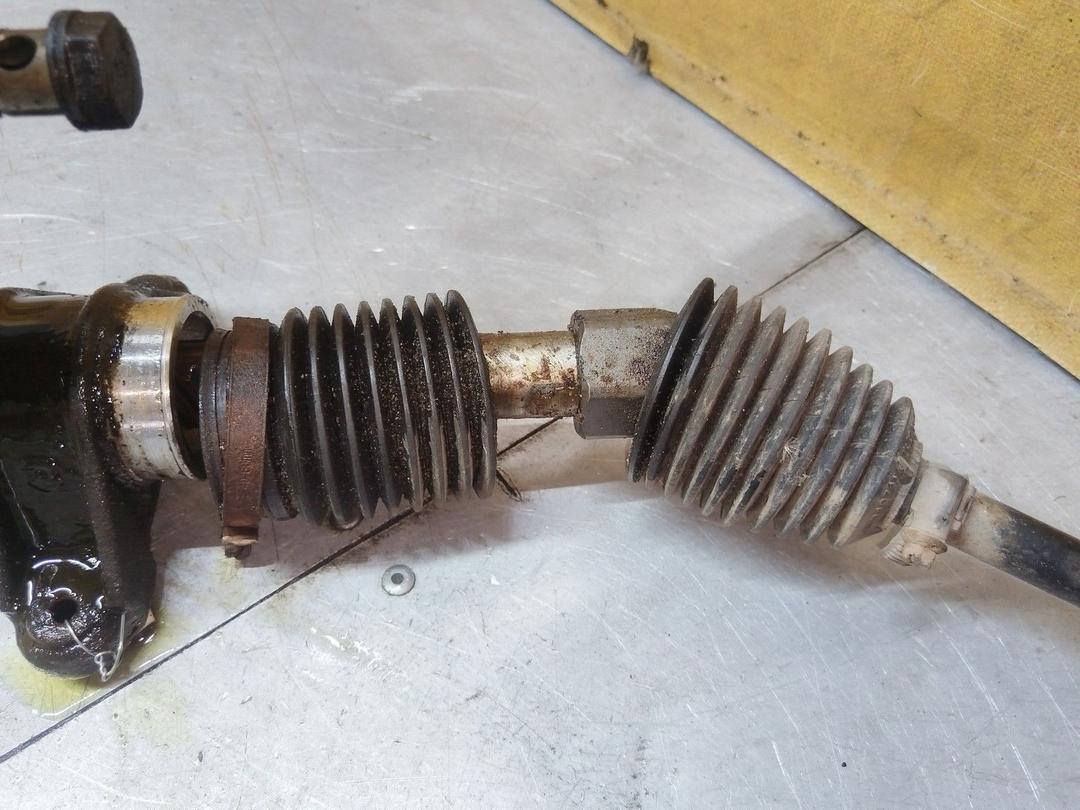 Рулевая рейка AW3WE2 Volkswagen Golf купить на авторазборке