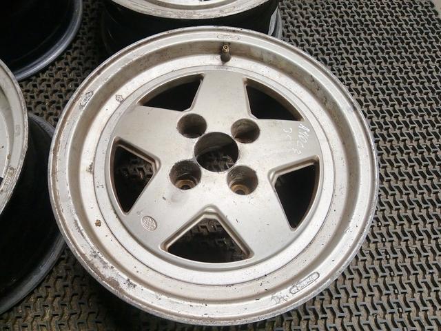 Диск литой R15, 4x108 Audi 100 1989 S9W3Z5 S9W3Z5 Audi 100 купить на авторазборке
