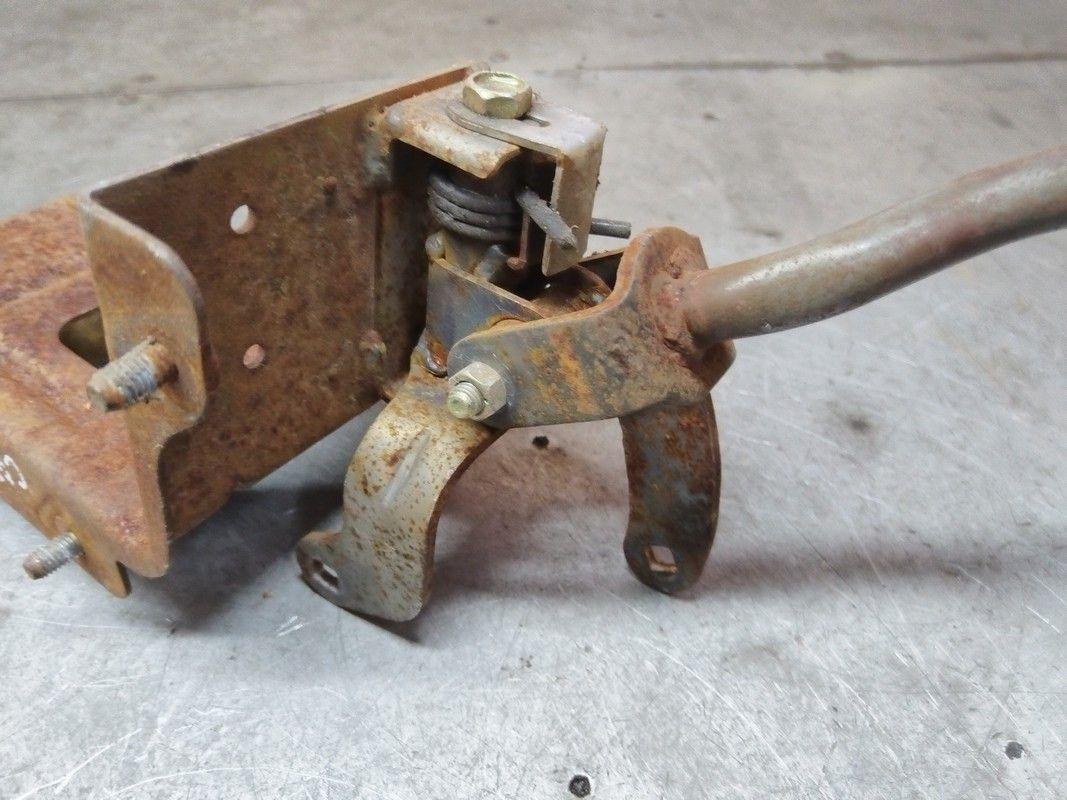 Кулиса ZUOO62 Kia Carnival купить