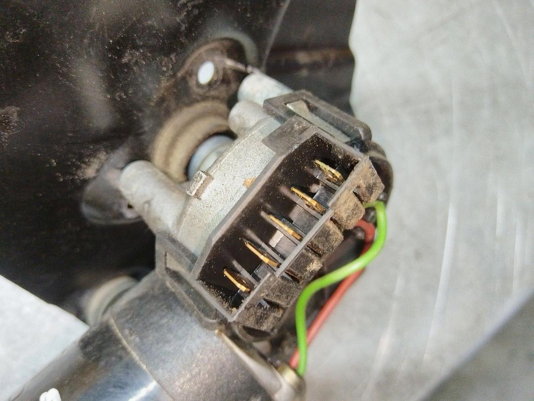 Моторчик передних стеклоочистителей (дворников) 764QD1 Volvo V40 - Фото 3