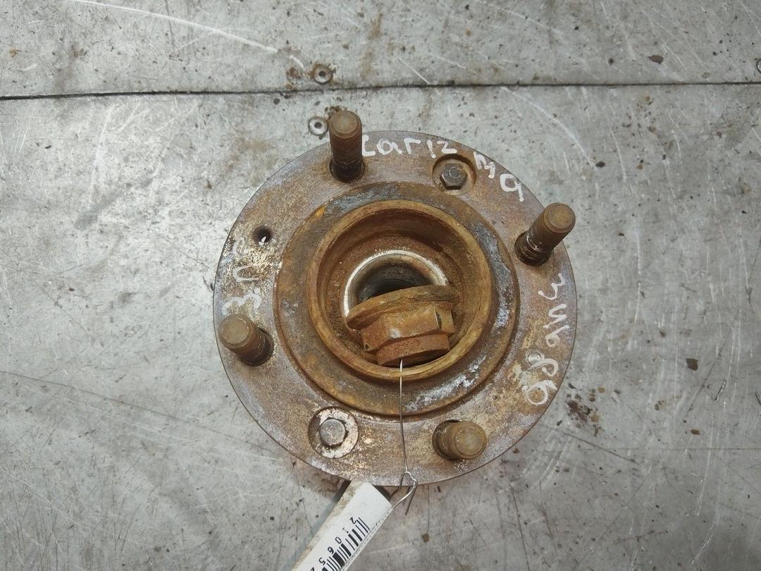 Ступица задняя правая ZR5RIU Mitsubishi Carisma