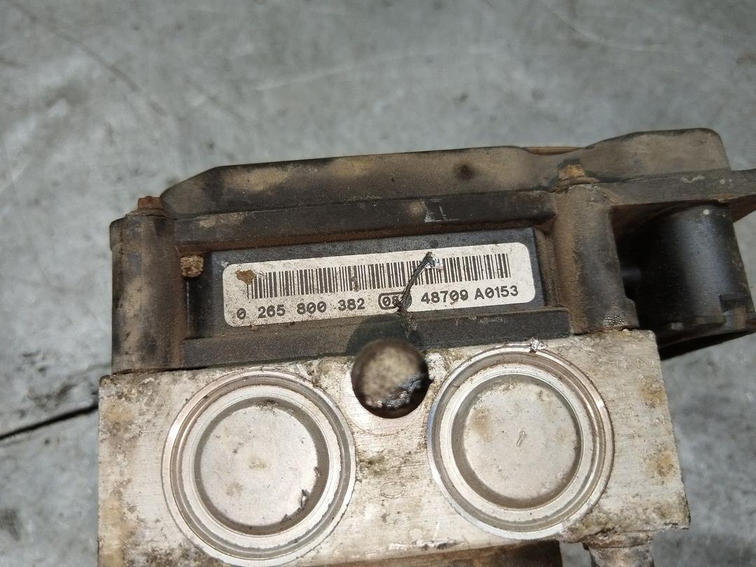 Блок ABS GJO5JU Toyota Avensis купить в магазине запчастей бу