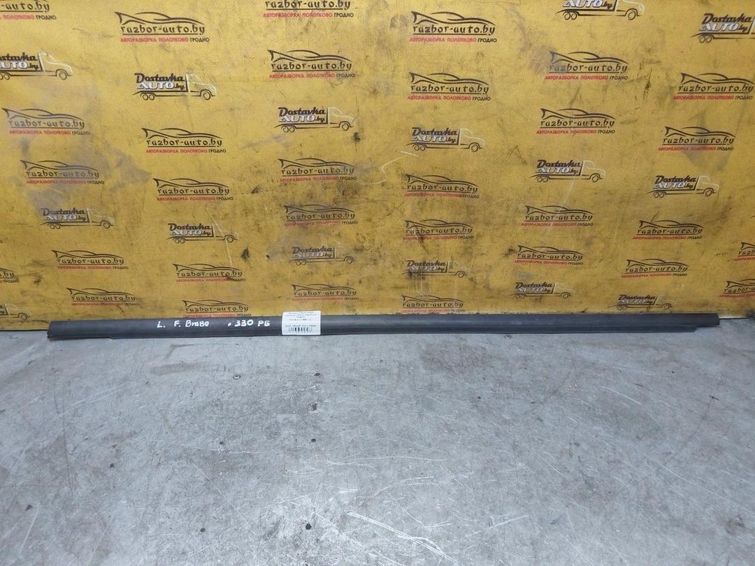 Молдинг стекла двери передней левой наружный PX637C Fiat Bravo