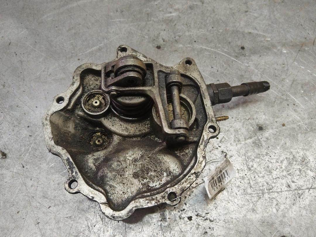 Насос вакуумный XTK02H Mercedes E W210 купить