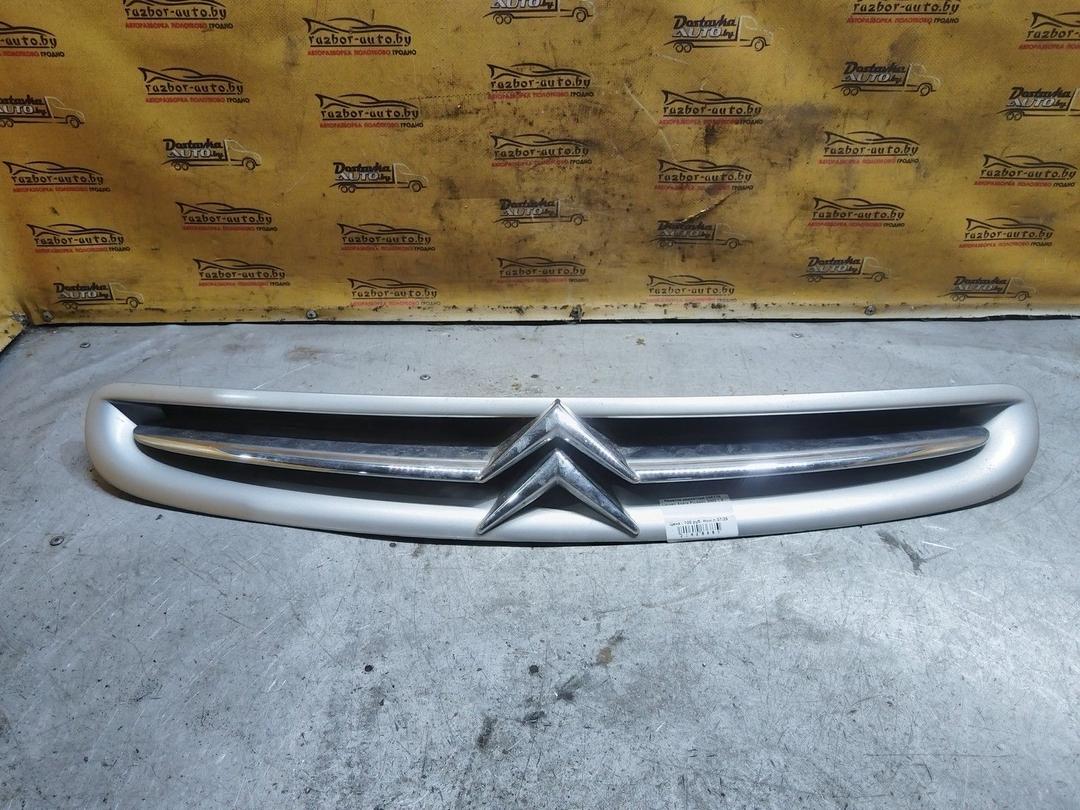 Решетка радиатора 34A779 Citroen Xsara Picasso