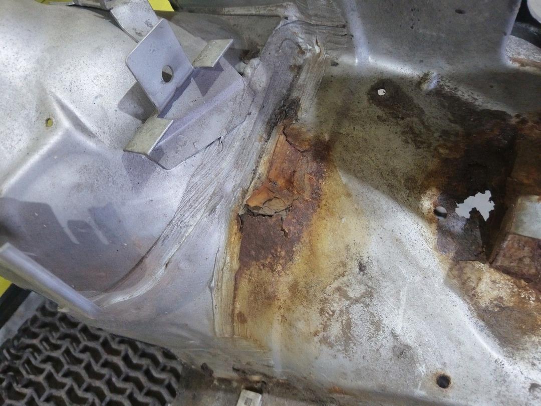 Передняя панель крепления облицовки (телевизор) UH68IB Opel Astra - Фото 11