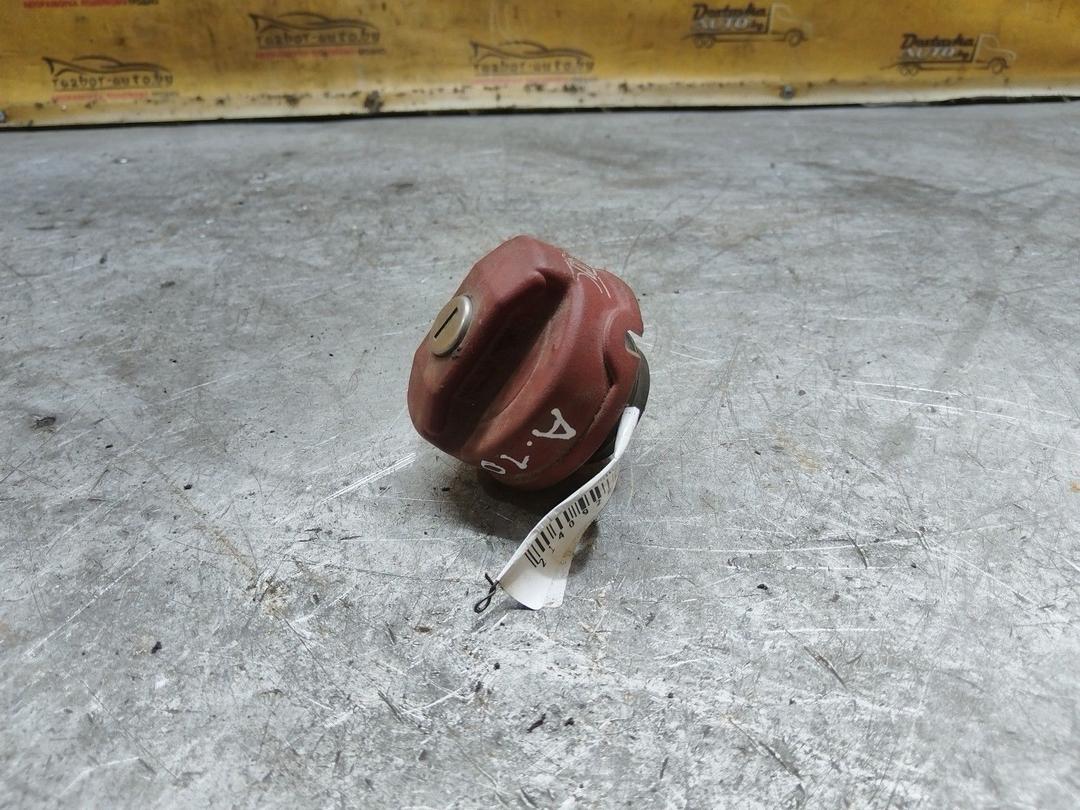 Крышка топливного бака 4E0242 Audi 100 купить