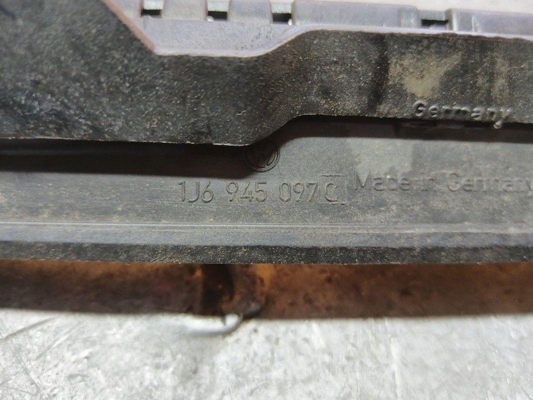 Стоп-сигнал 95YP0O Ford Galaxy купить в магазине запчастей бу