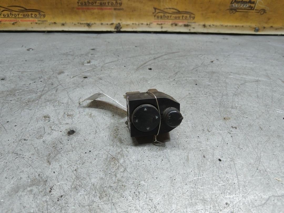 Джойстик регулировки зеркал BLG8OK Audi A4