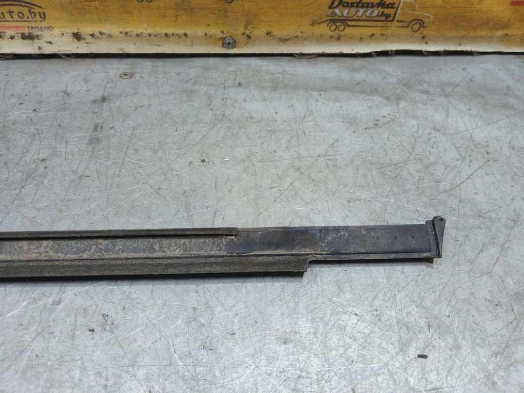 Молдинг стекла двери задней левой наружный UA53TF Renault Espace купить с доставкой