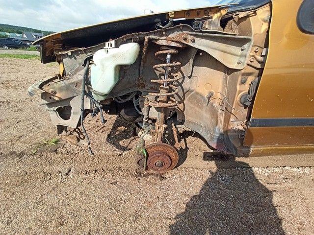 Бачок омывателя PRQ1TT Fiat Punto - Фото 2